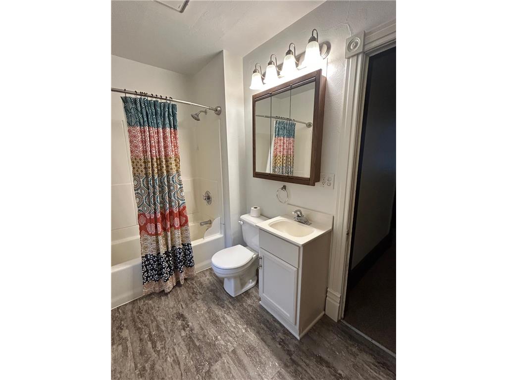 231 S Prairie Avenue Fairmont MN 56031 6822732 image20