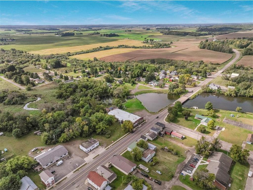 231 W Dallas Street Dallas WI 54733 6792464 image39