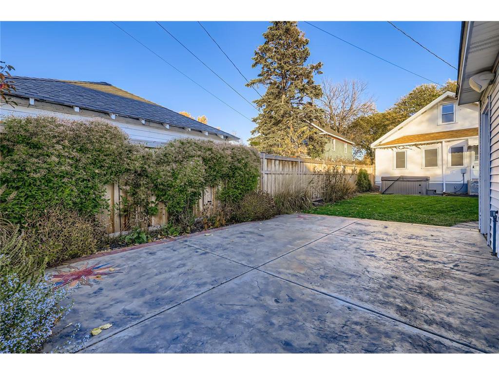 2310 6th Street NE Minneapolis MN 55418 6811389 image24