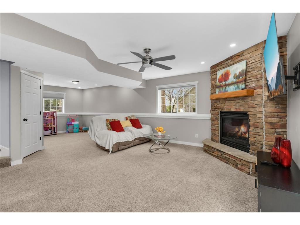 2310 Birch Street W Rosemount MN 55068 7061001 image23