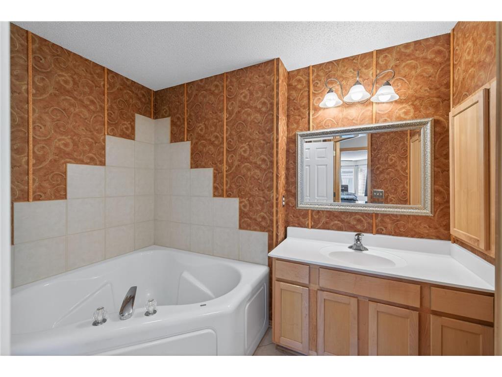 2310 Eagle Trace Lane Woodbury MN 55129 7049654 image27