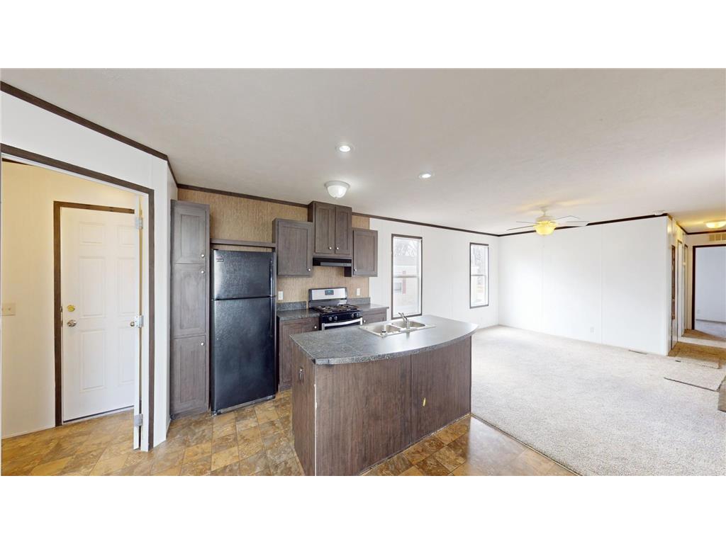 2310 Ethel Avenue Albert Lea MN 56007 7035914 image3