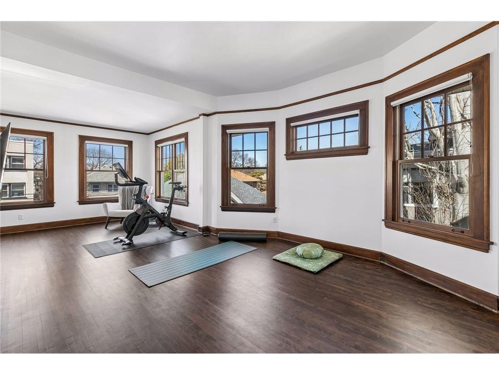 2310 Humboldt Avenue S Minneapolis MN 55405 7045209 image26