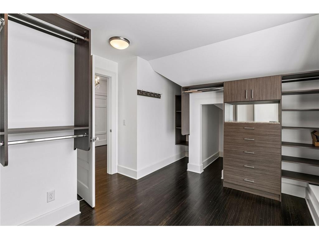 2310 Humboldt Avenue S Minneapolis MN 55405 7045209 image40