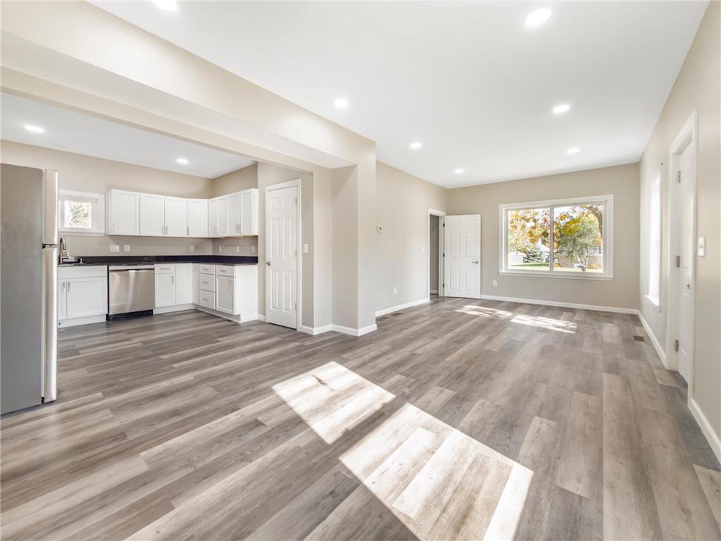 2310 Leona Drive New Brighton MN 55112 6806245 image3