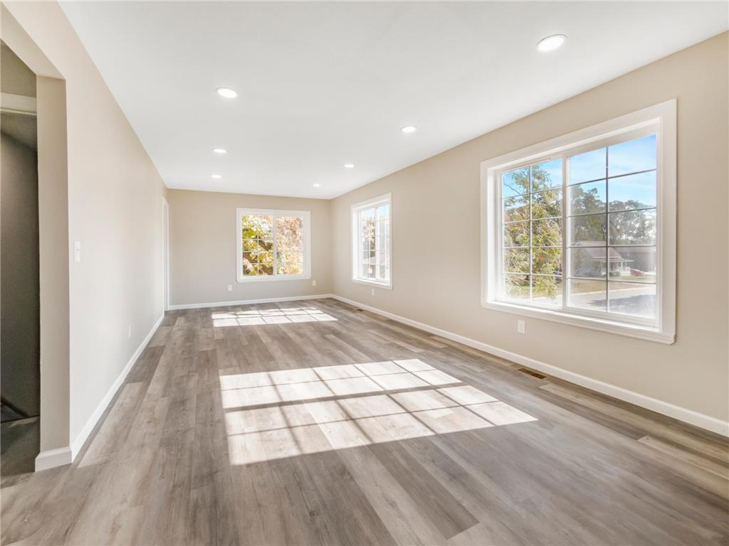 2310 Leona Drive New Brighton MN 55112 6806245 image8