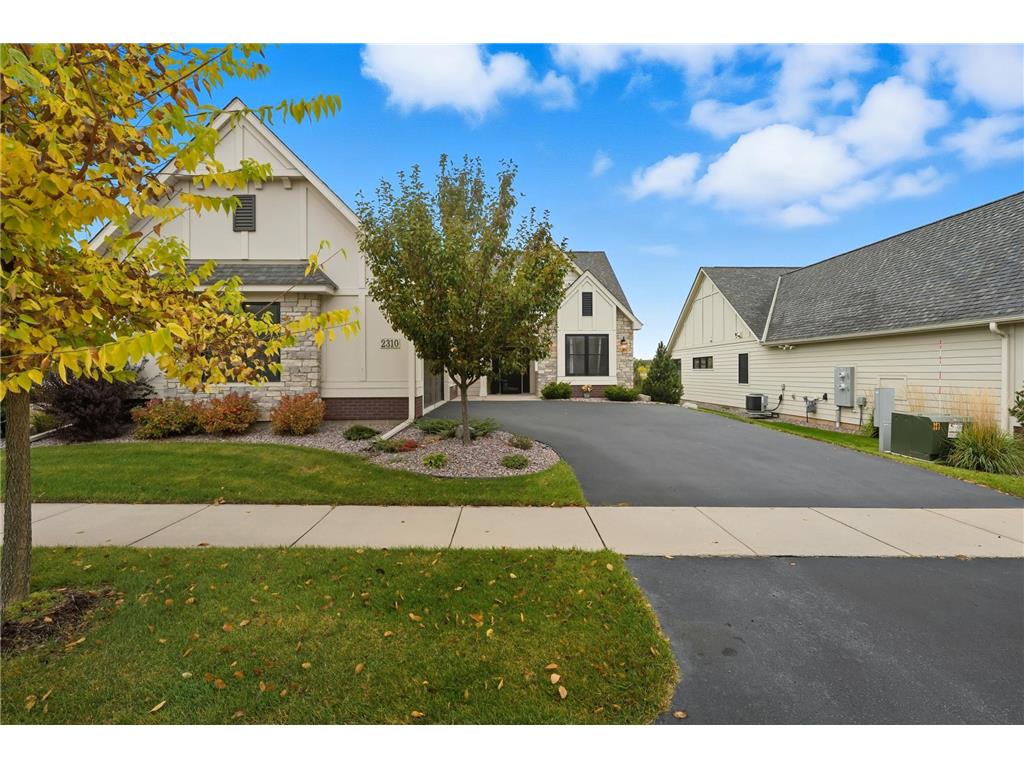 2310 Simply Living Lane Hudson WI 54016 6801215 image29
