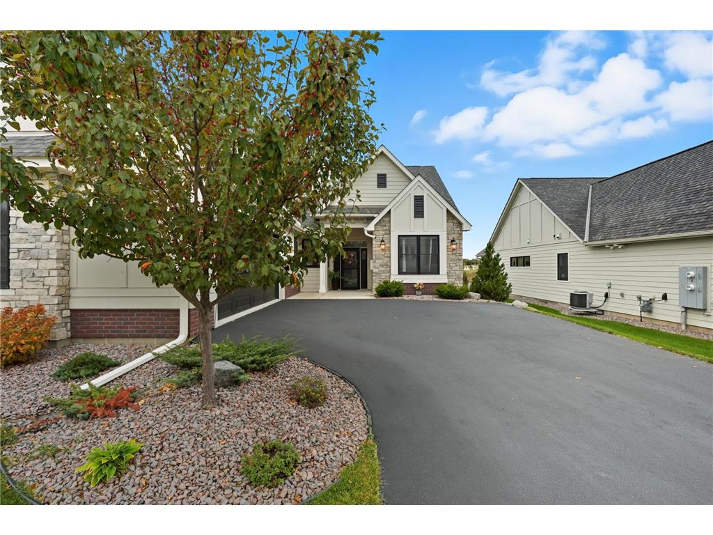 2310 Simply Living Lane Hudson WI 54016 6801215 image3