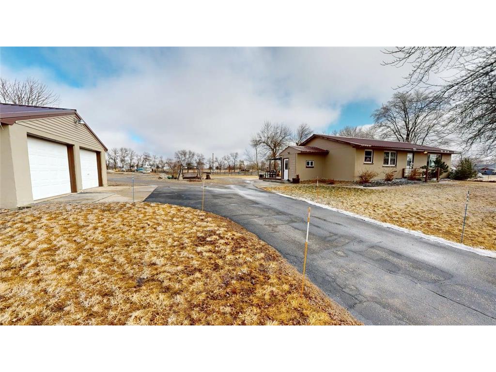 23109 145th Street NE New London MN 56273 7080253 image3
