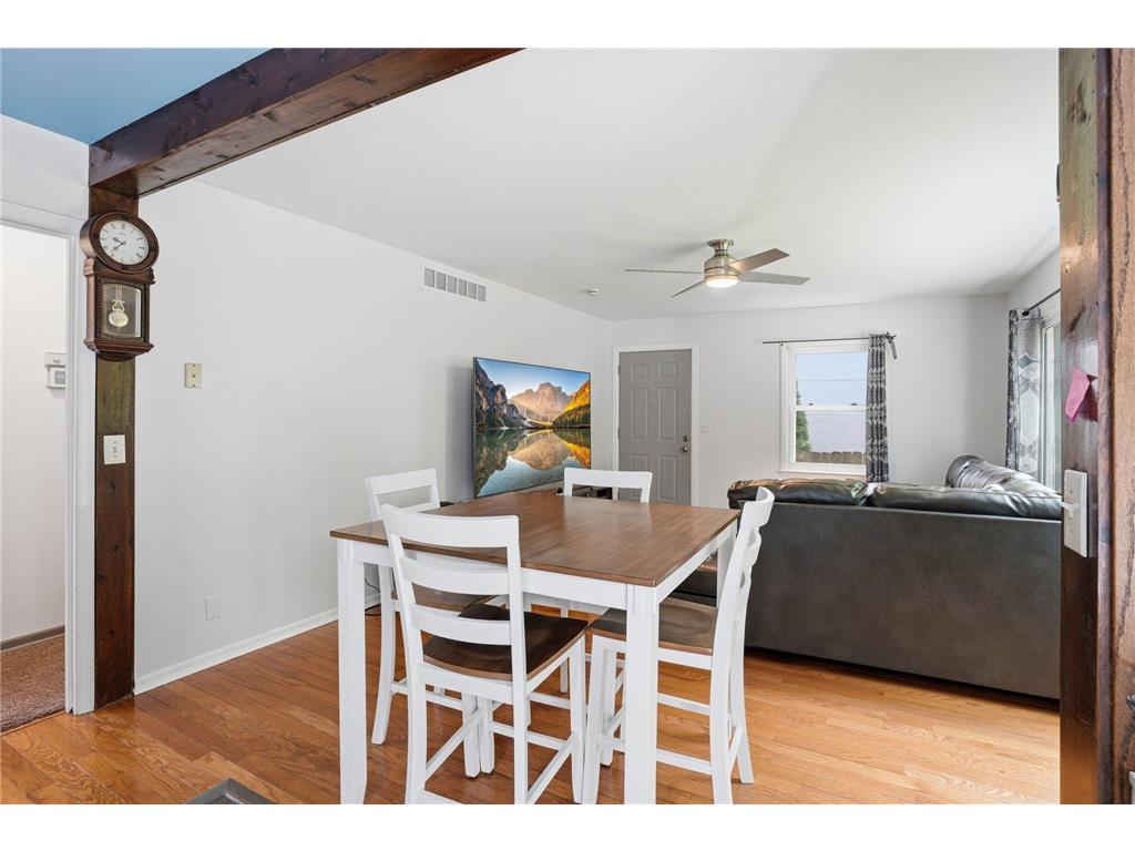 2311 53rd Avenue N Minneapolis MN 55430 7081769 image10