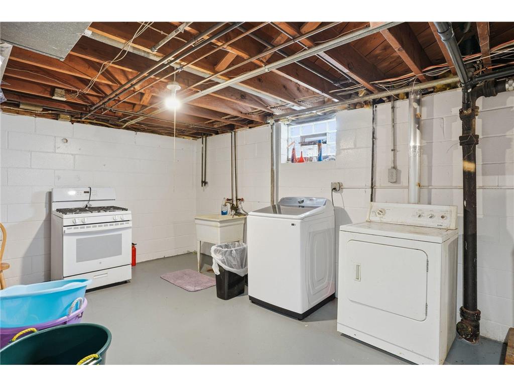 2311 53rd Avenue N Minneapolis MN 55430 7081769 image24