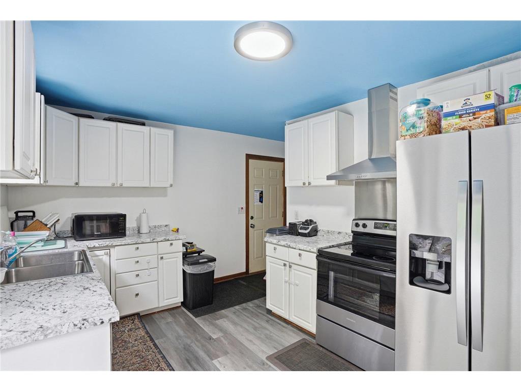 2311 53rd Avenue N Minneapolis MN 55430 7081769 image8