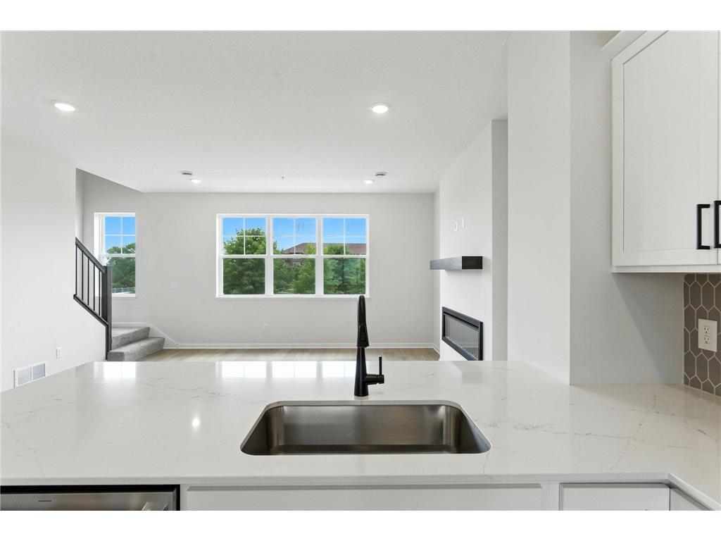 23114 Willow Drive Rogers MN 55374 7008152 image16