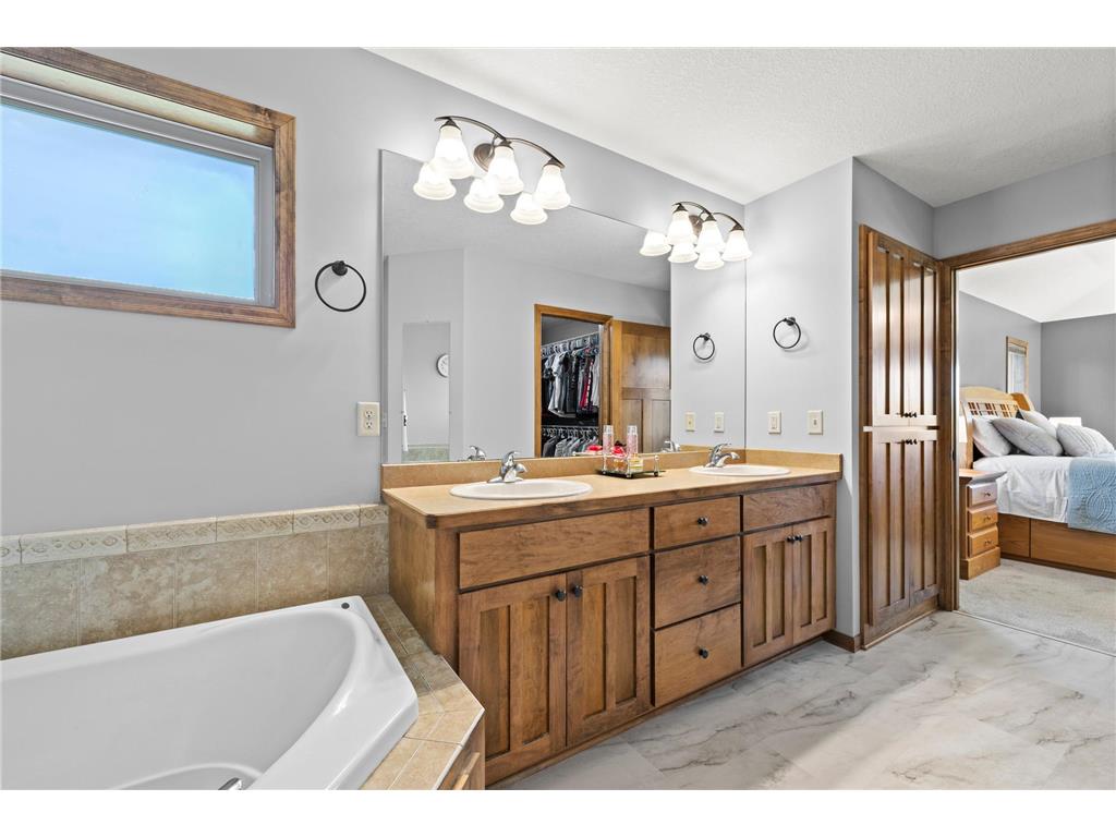 2312 132nd Court NE Blaine MN 55449 7054077 image35