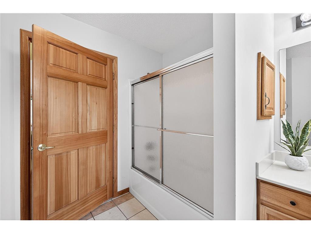 2312 19th Avenue NE Minneapolis MN 55418 7083948 image19