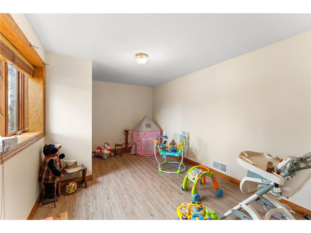 2312 Becker Trail Faribault MN 55021 6768403 image39