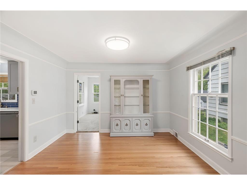 2312 Mount View Avenue Minneapolis MN 55405 7075069 image10