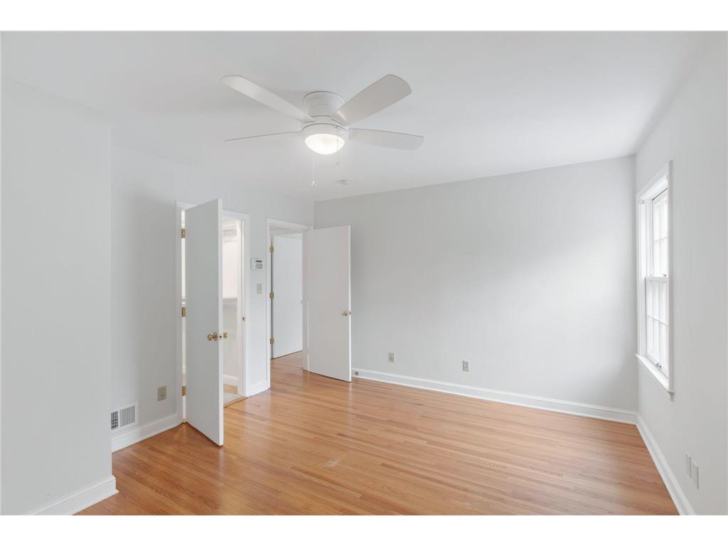2312 Mount View Avenue Minneapolis MN 55405 7075069 image19