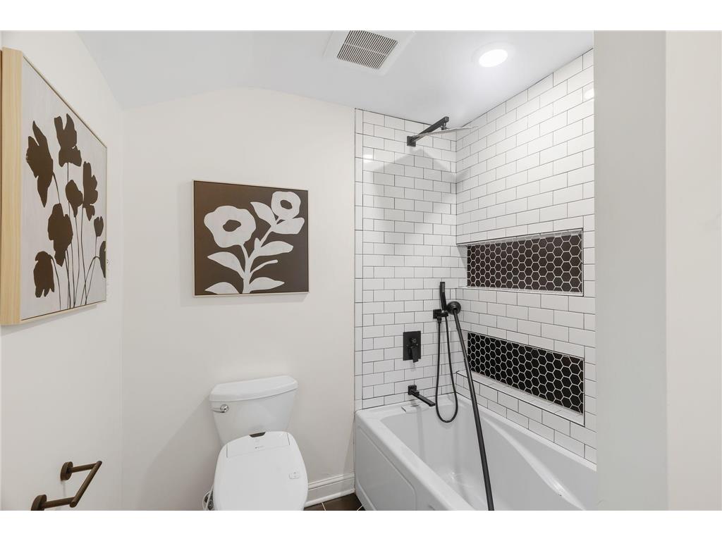 2312 Mount View Avenue Minneapolis MN 55405 7075069 image22
