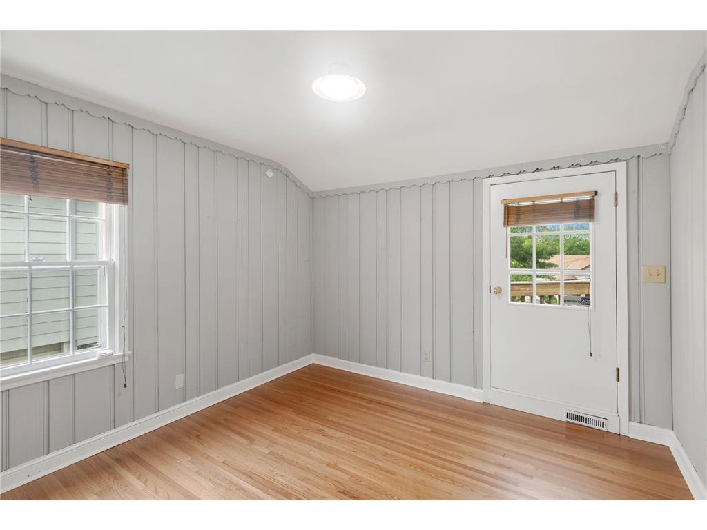 2312 Mount View Avenue Minneapolis MN 55405 7075069 image23