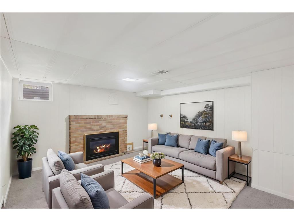 2312 Mount View Avenue Minneapolis MN 55405 7075069 image29