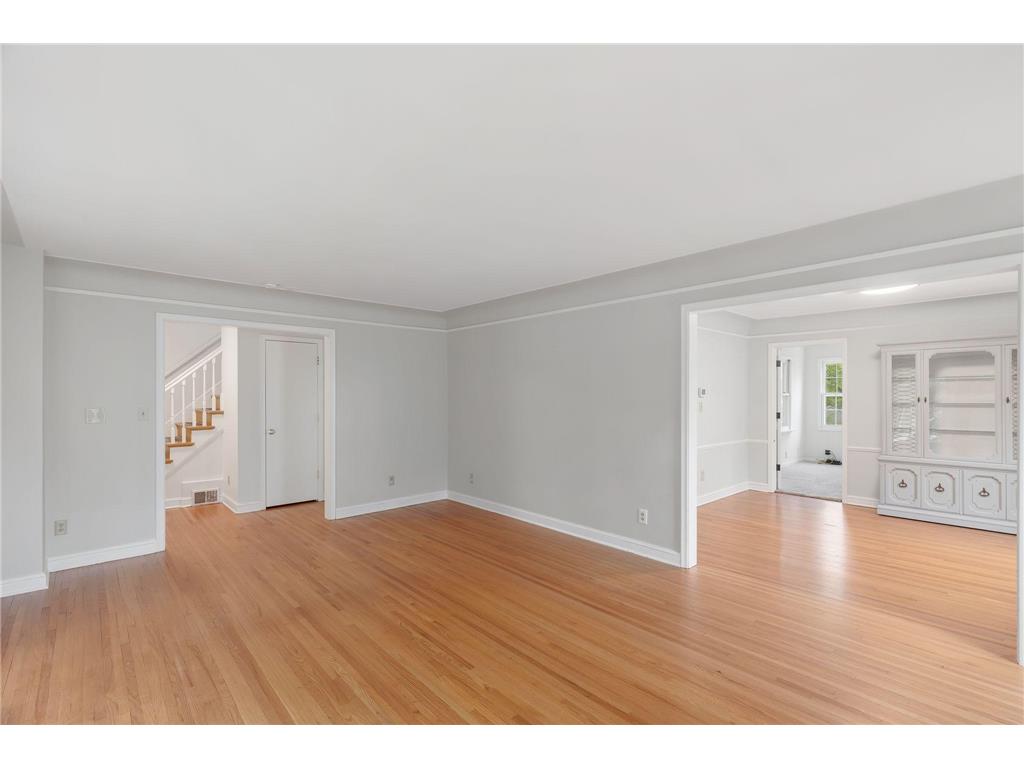 2312 Mount View Avenue Minneapolis MN 55405 7075069 image8