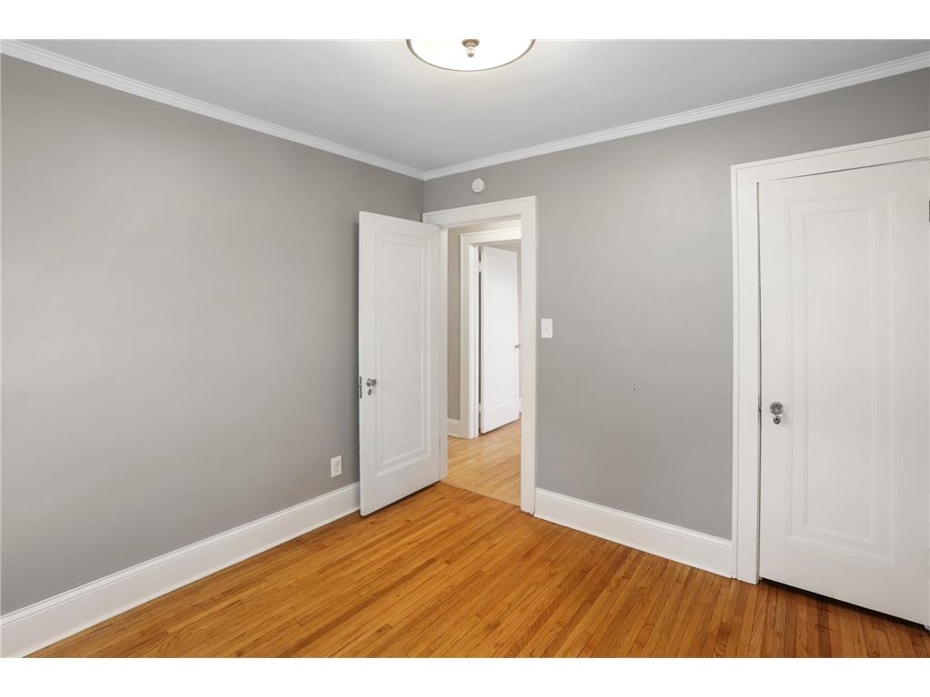 2312 W 54th Street Minneapolis MN 55410 7071075 image18
