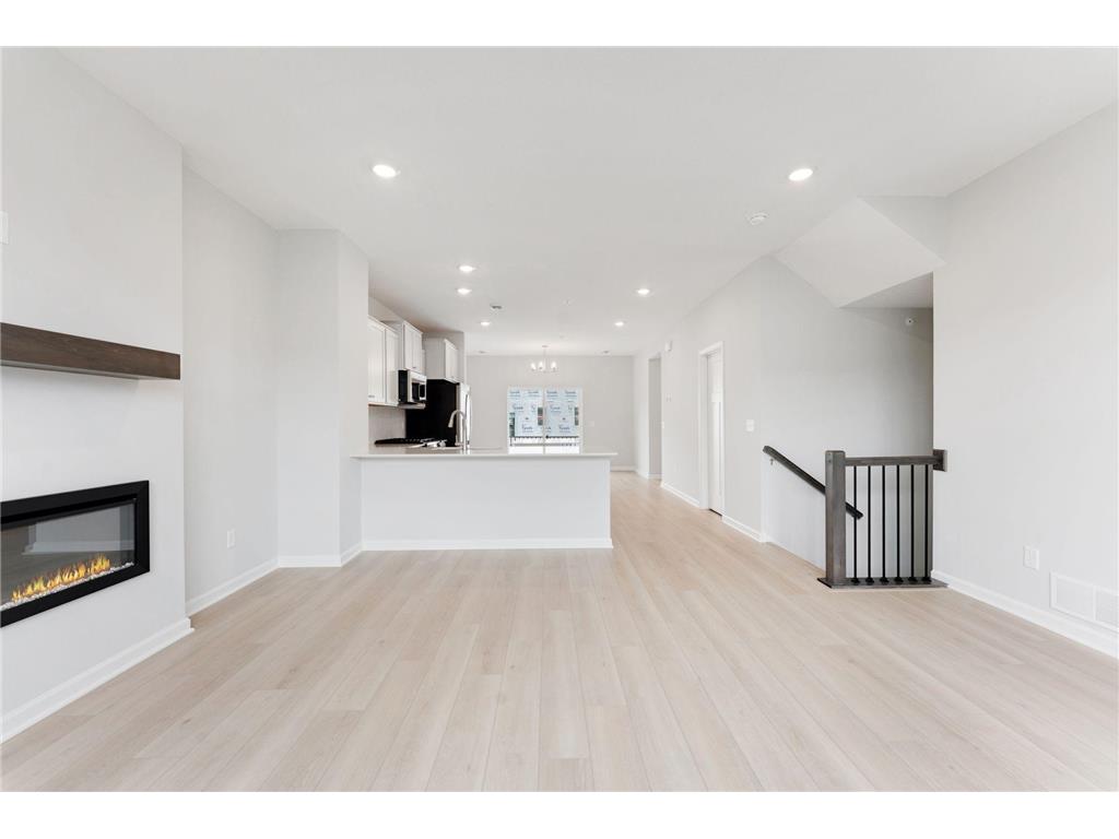 23126 Willow Drive Rogers MN 55374 7007666 image7