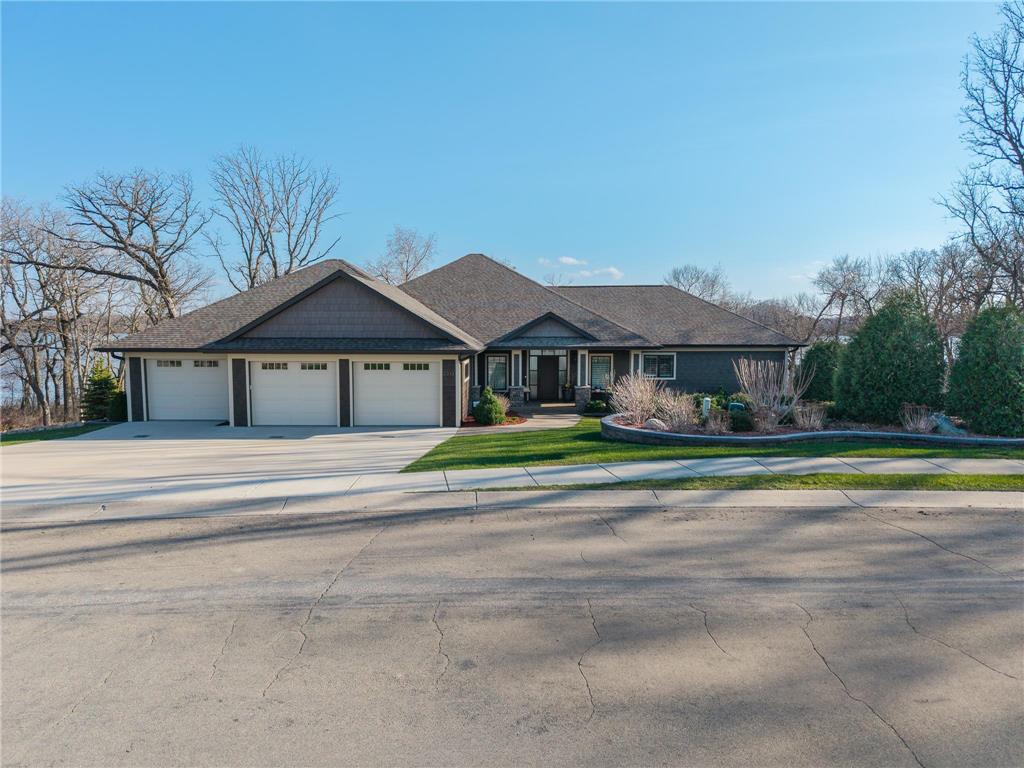 2313 9th Street W Albert Lea MN 56007 - Pickeral Lake 6706574 image1