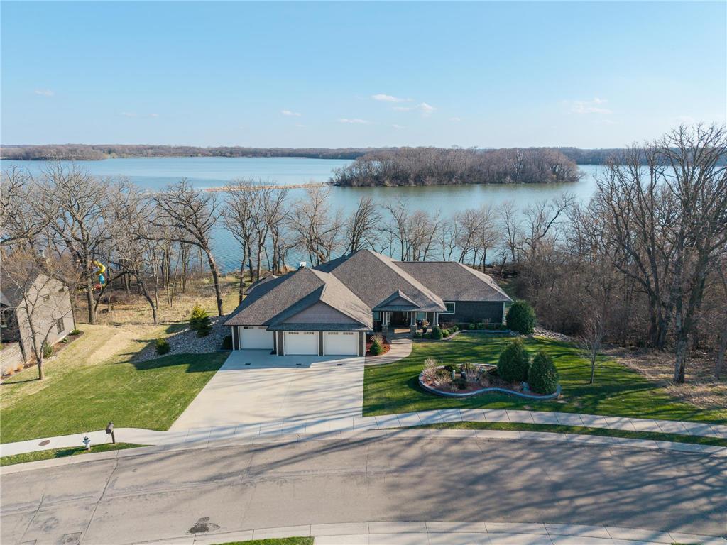 2313 9th Street W Albert Lea MN 56007 - Pickeral Lake 6706574 image3