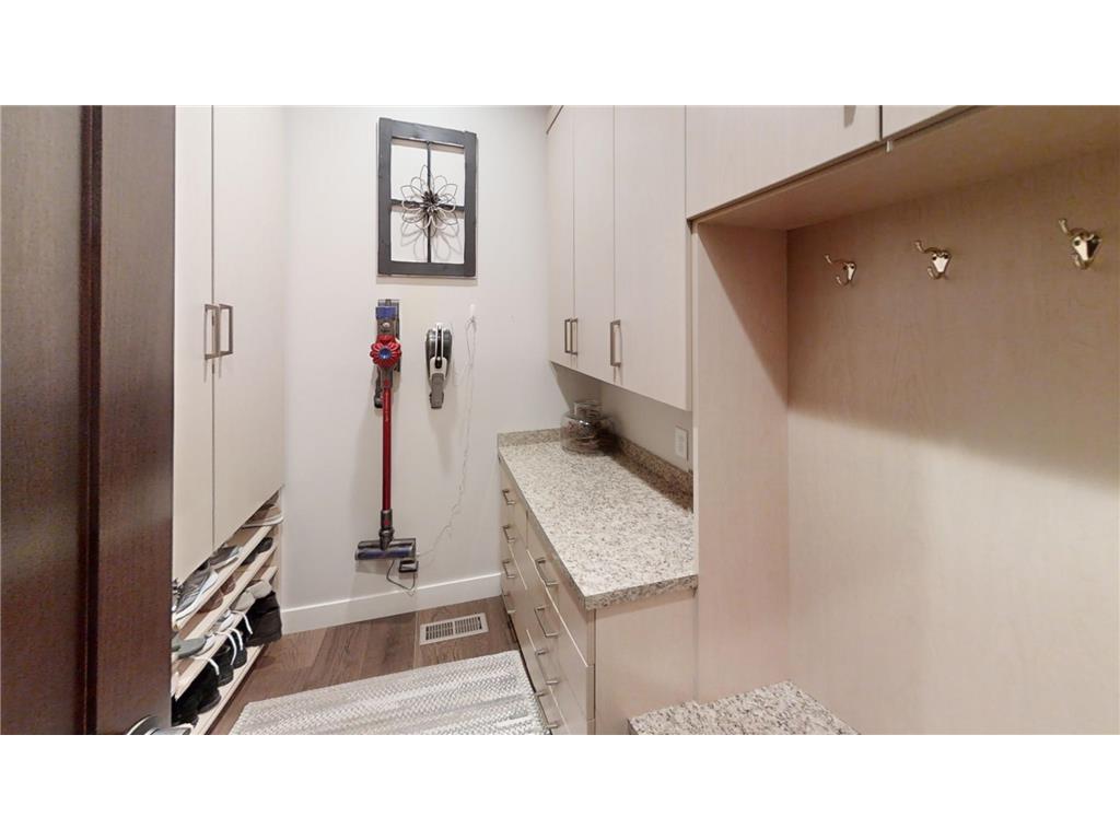 2313 9th Street W Albert Lea MN 56007 - Pickeral Lake 6706574 image51