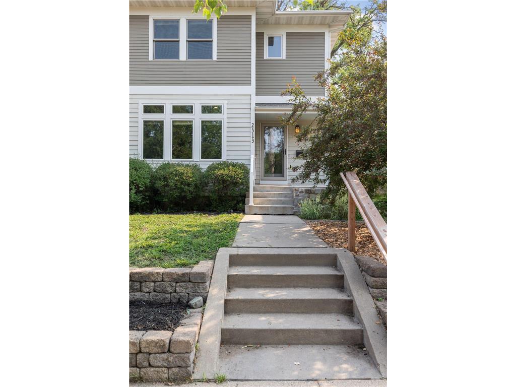 2313 Cole Avenue SE Minneapolis MN 55414 6824186 image1