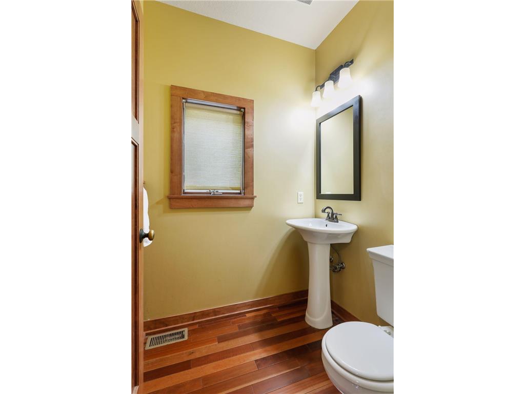 2313 Cole Avenue SE Minneapolis MN 55414 6824186 image10