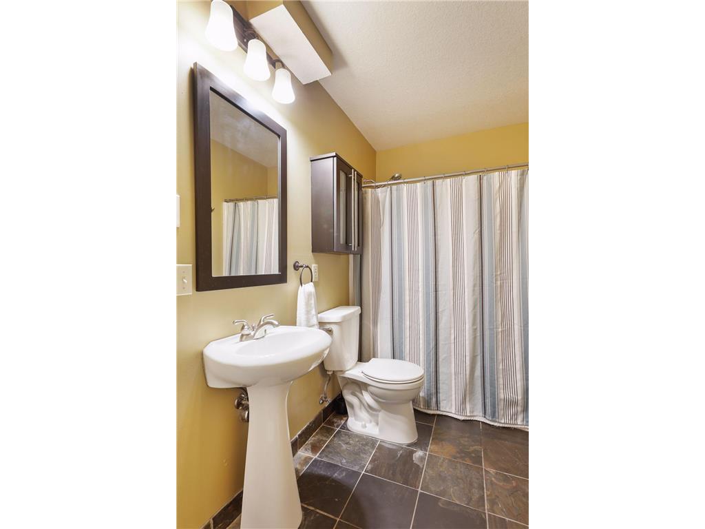 2313 Cole Avenue SE Minneapolis MN 55414 6824186 image19