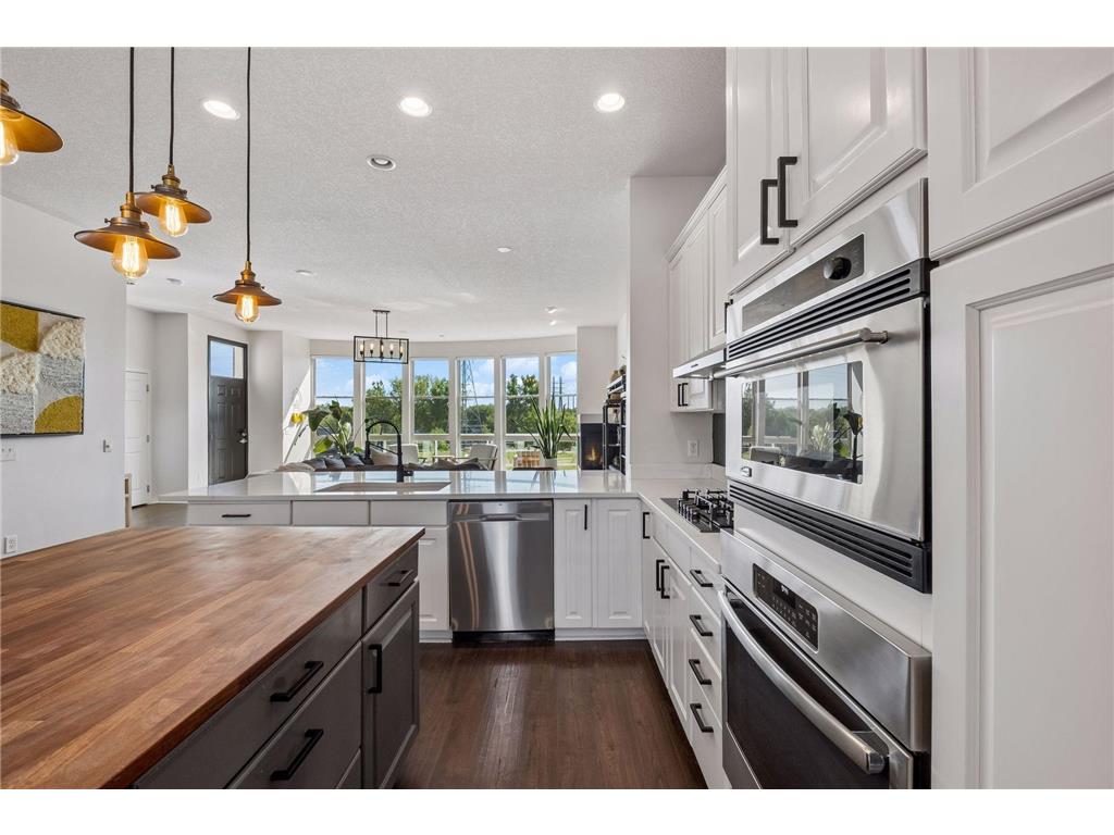 2313 River Pointe Circle Minneapolis MN 55411 - Mississippi 7099249 image13