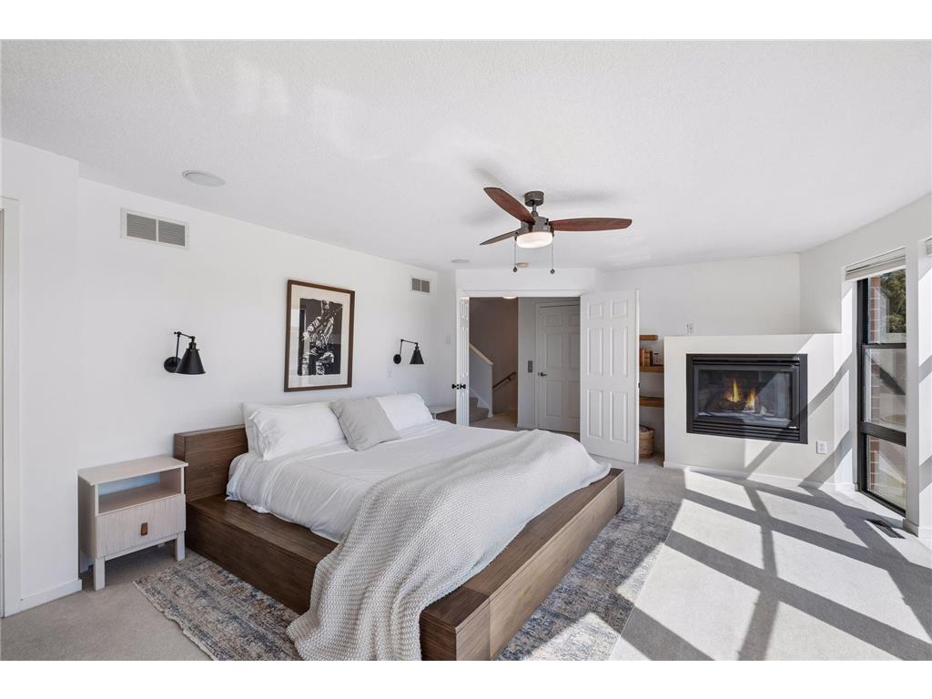 2313 River Pointe Circle Minneapolis MN 55411 - Mississippi 7099249 image23