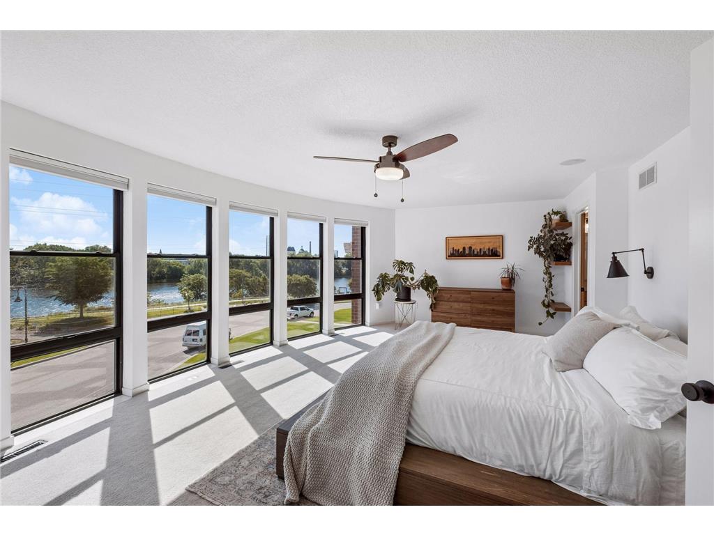 2313 River Pointe Circle Minneapolis MN 55411 - Mississippi 7099249 image25