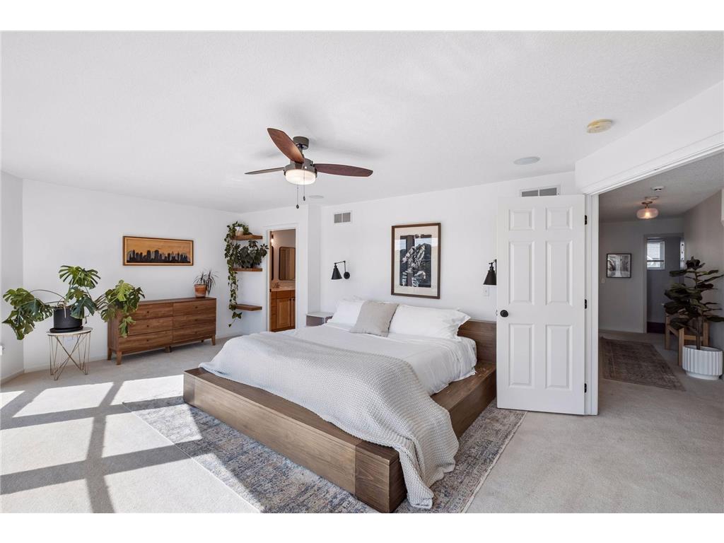 2313 River Pointe Circle Minneapolis MN 55411 - Mississippi 7099249 image26