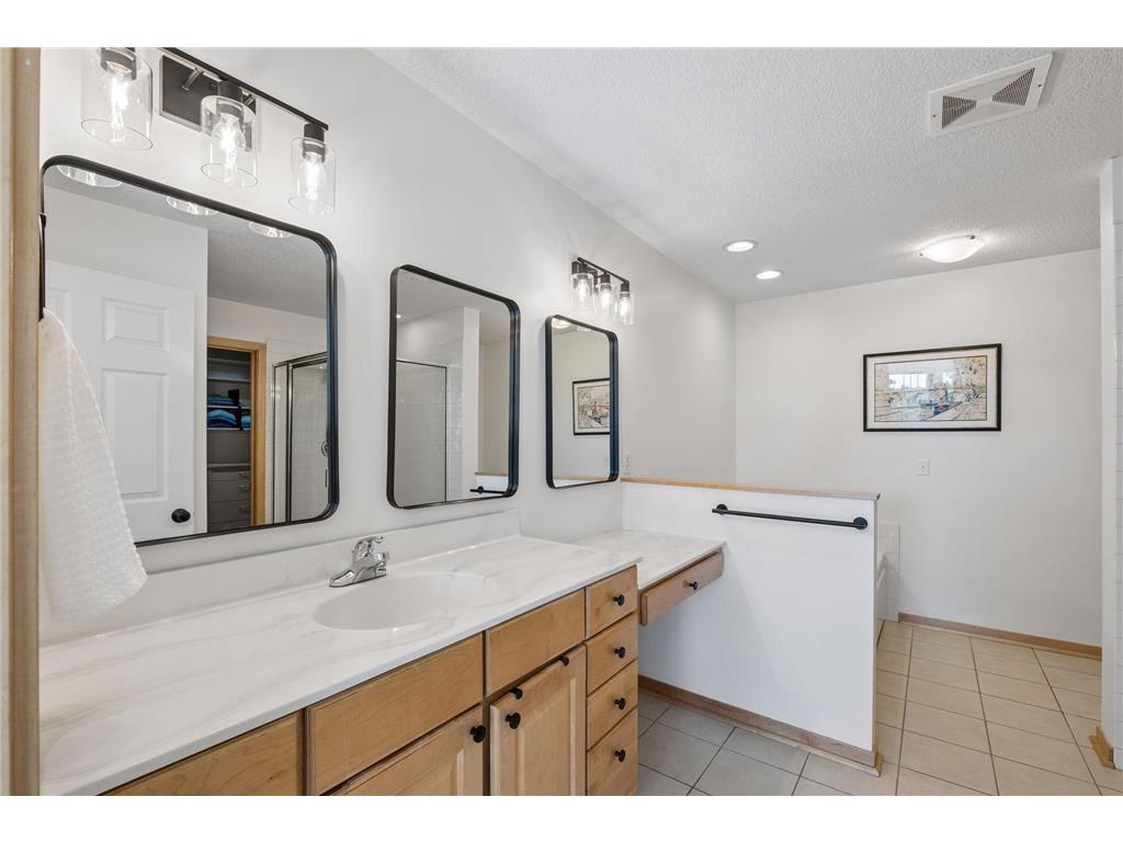 2313 River Pointe Circle Minneapolis MN 55411 - Mississippi 7099249 image27