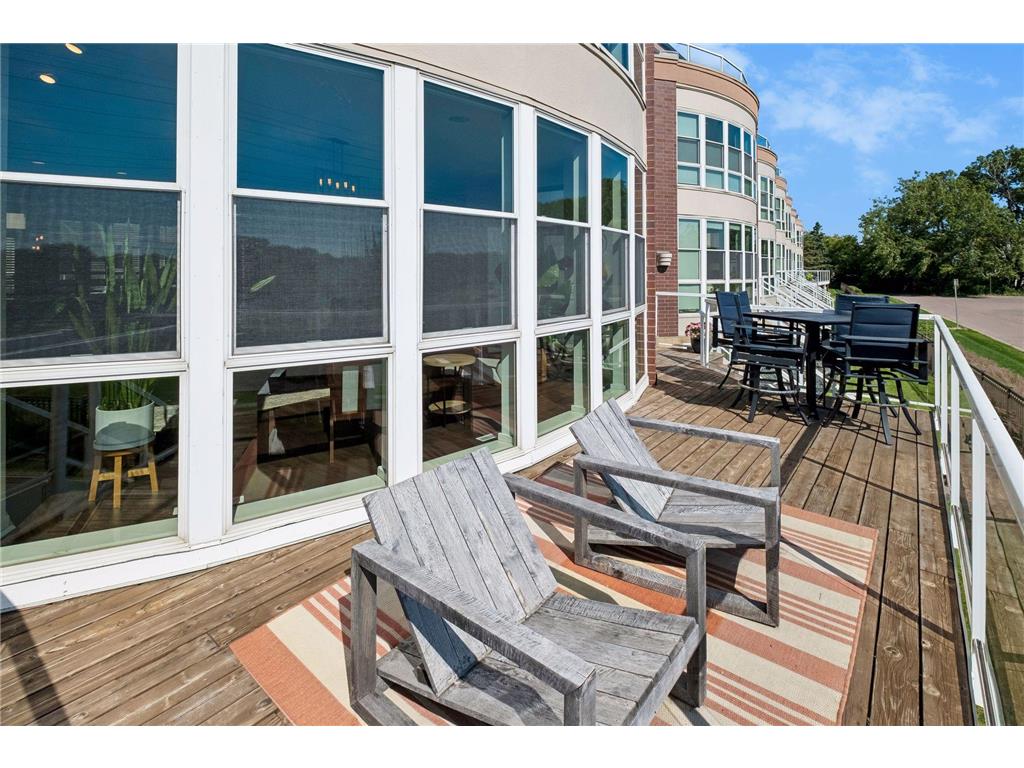 2313 River Pointe Circle Minneapolis MN 55411 - Mississippi 7099249 image4