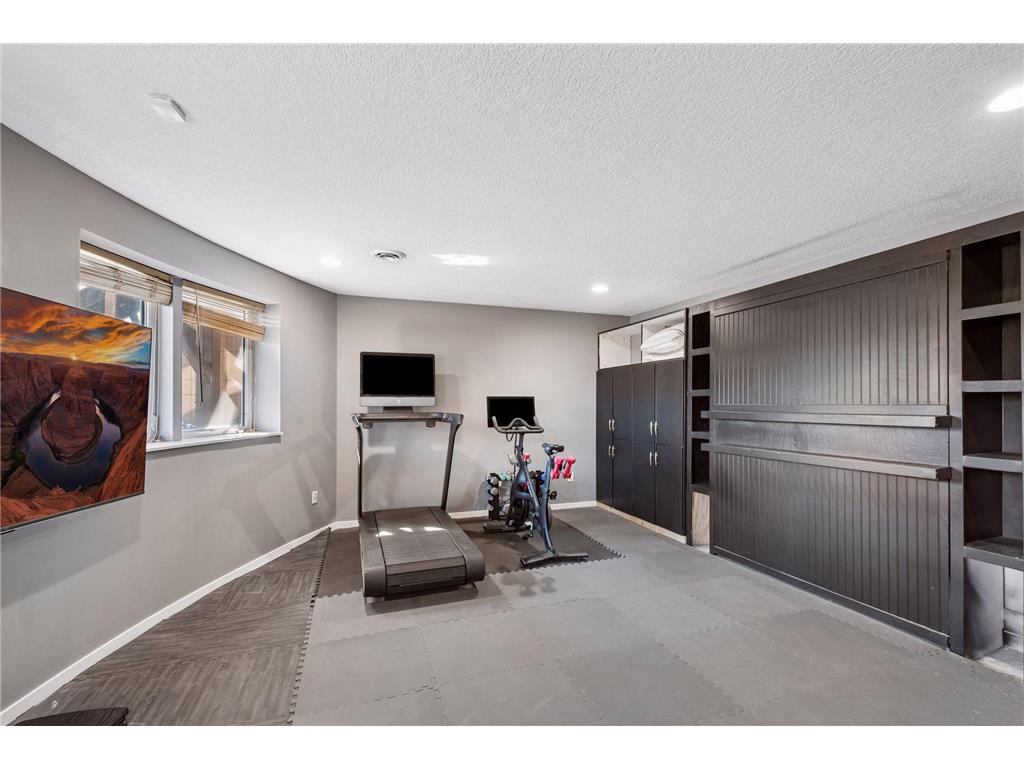 2313 River Pointe Circle Minneapolis MN 55411 - Mississippi 7099249 image46
