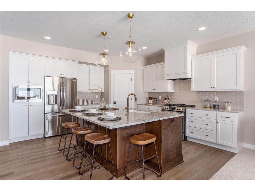 2313 Simply Living Lane #B Hudson WI 54016 6702995 image8