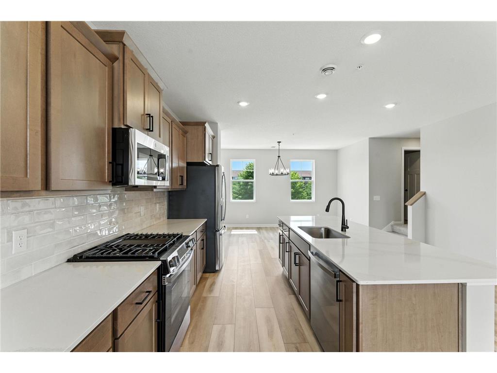 23136 Willow Drive Rogers MN 55374 7006986 image14