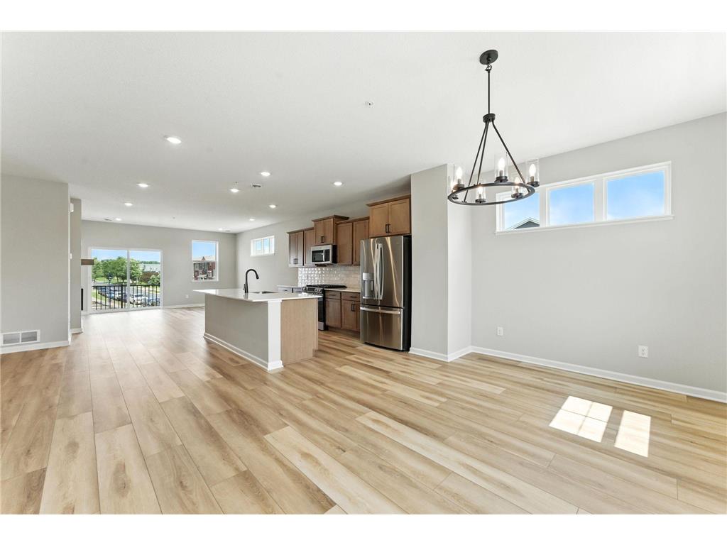 23136 Willow Drive Rogers MN 55374 7006986 image16