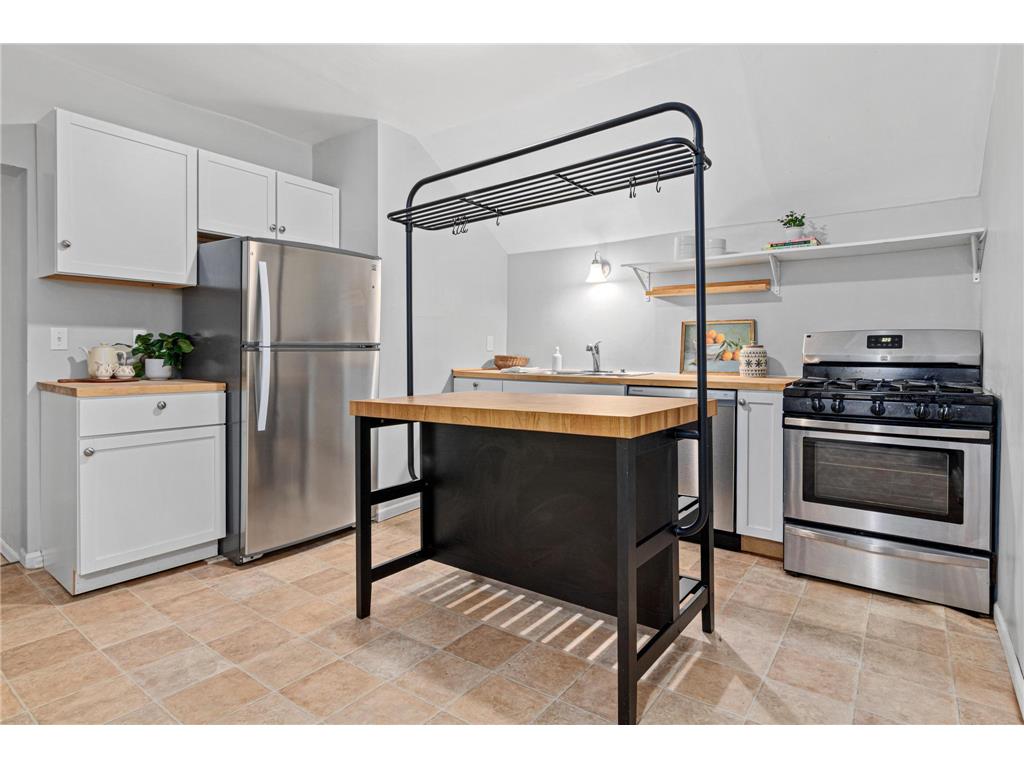 2314 2nd Street NE Minneapolis MN 55418 7045224 image2