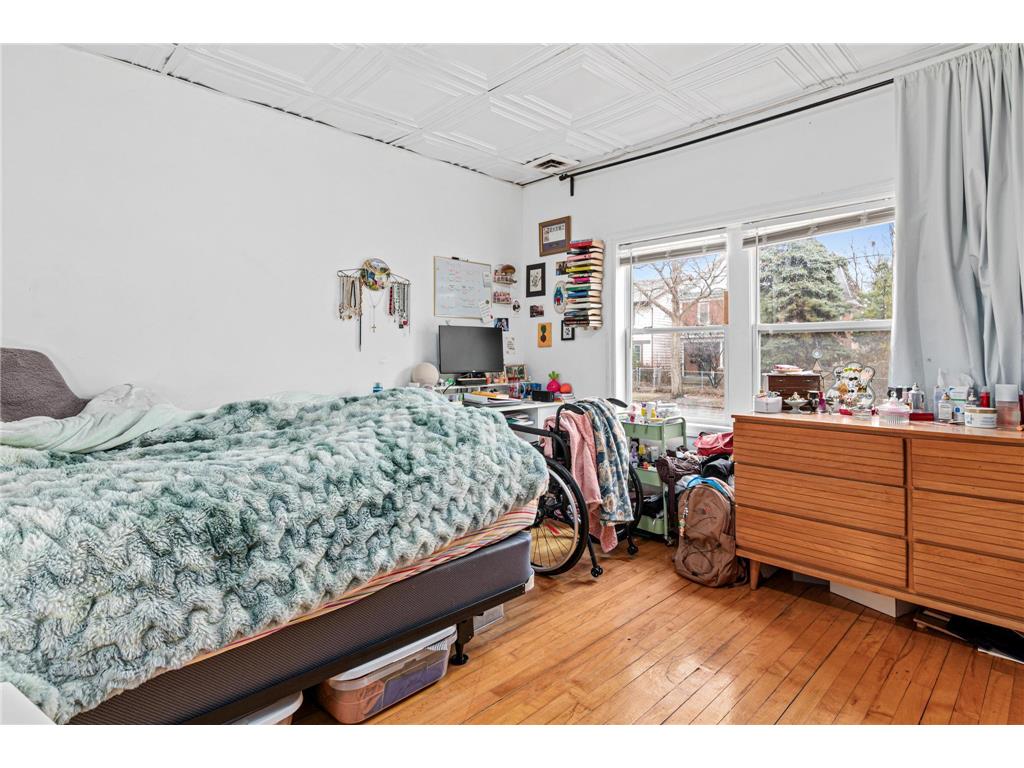 2314 2nd Street NE Minneapolis MN 55418 7045224 image23