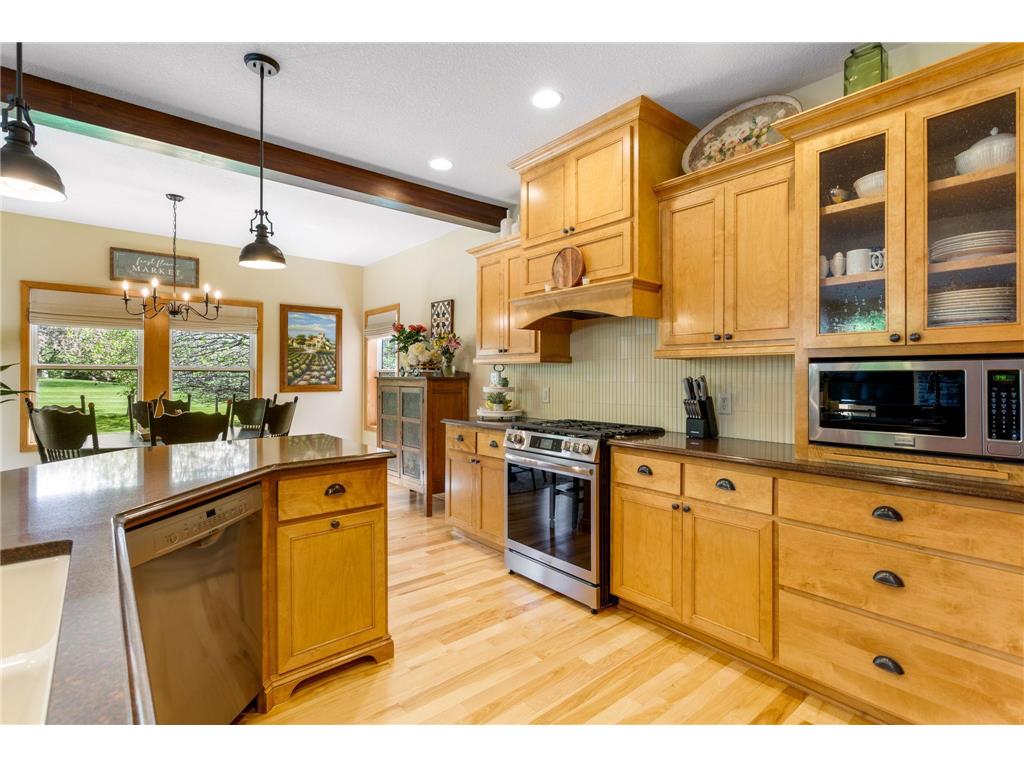 2314 Fieldstone Curve Woodbury MN 55129 7079803 image17
