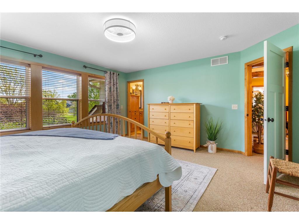 2314 Fieldstone Curve Woodbury MN 55129 7079803 image29