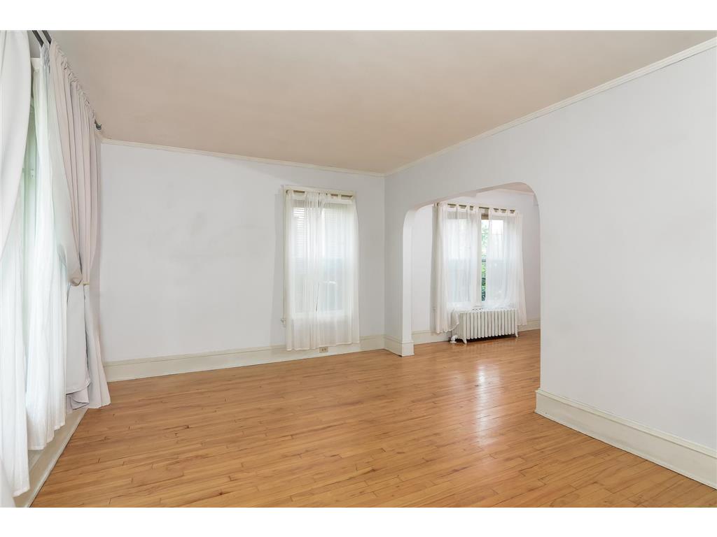 2315 Clinton Avenue Minneapolis MN 55404 6797187 image6