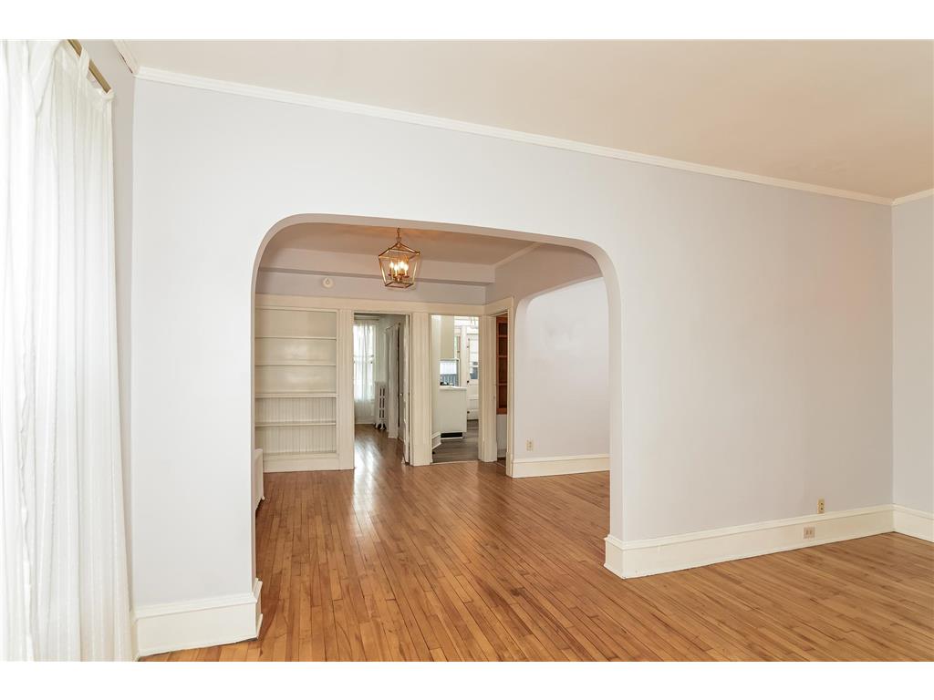 2315 Clinton Avenue Minneapolis MN 55404 6797187 image7